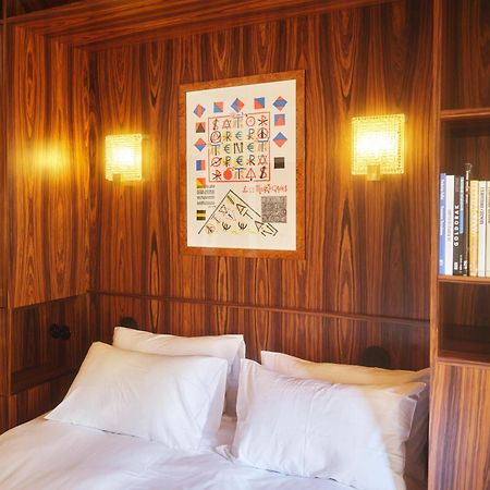 Hotel Present - Entree Autonome, Reception En Ligne - Encore Mieux アルル エクステリア 写真
